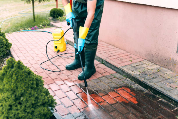 Best Vinyl Siding Pressure Washing in Tracy, CA